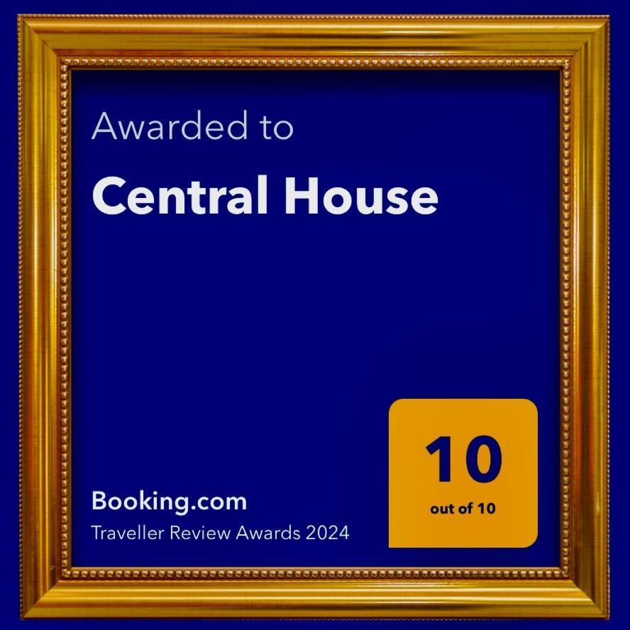 拉迪亚Central House别墅 外观 照片